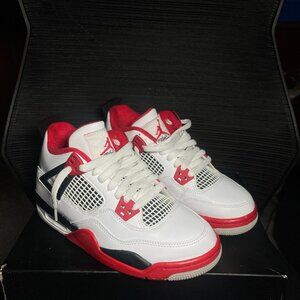 Nike AIR JORDAN 4 Retro OG FIRE RED GS Size 5Y/6.5W w/Box